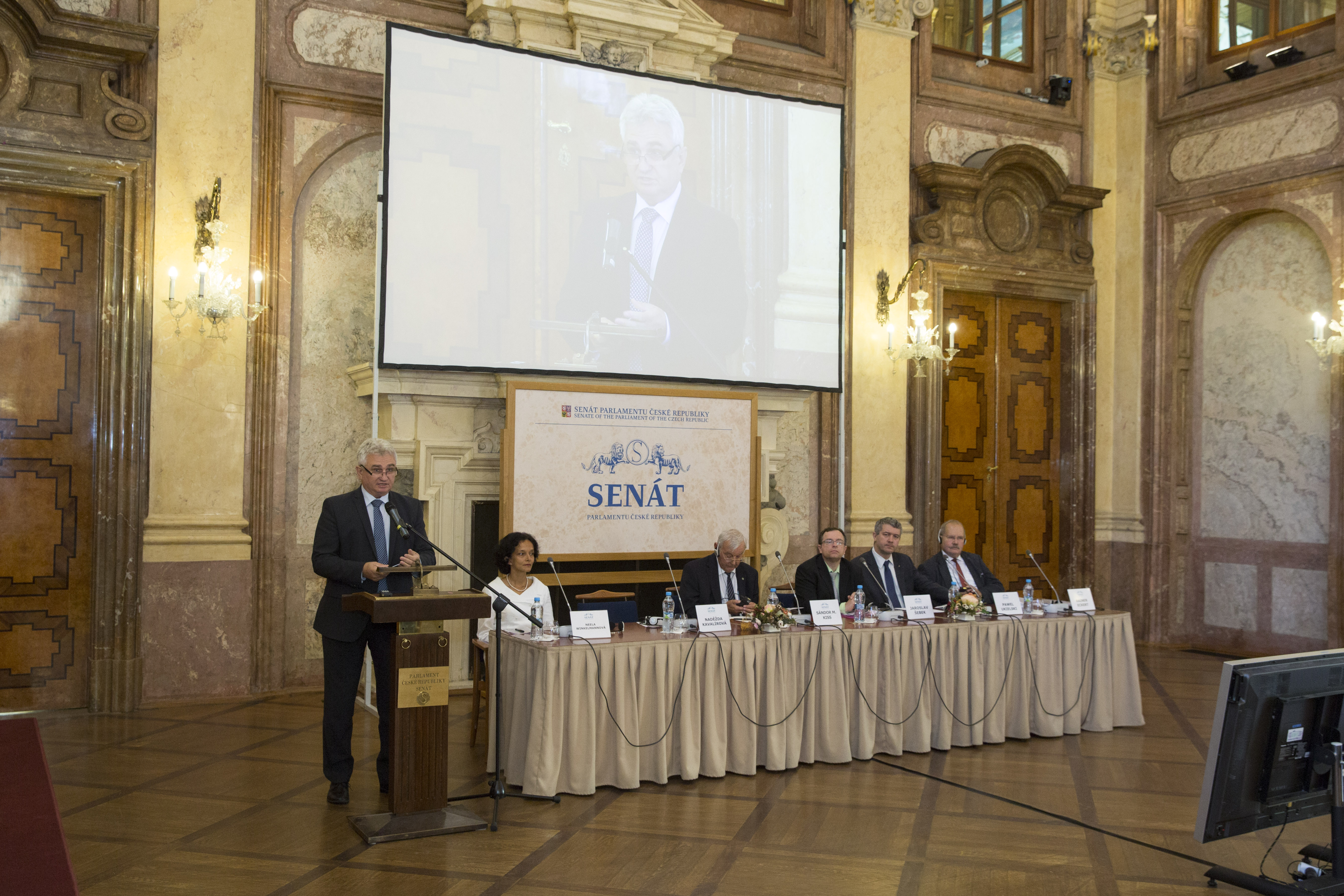 Milan Štěch, a Szenátus elnöke