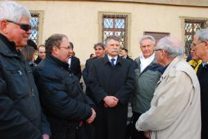 A helyi magyarok képviselő között